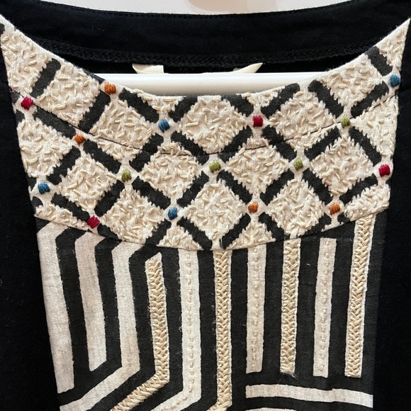 14/16 Embroidered Shift Dress - Picture 4 of 7